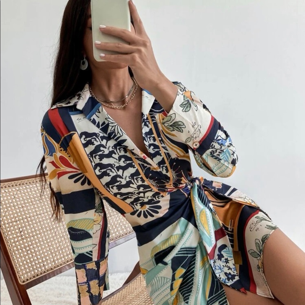 Floral Print Knot Side Wrap Dress